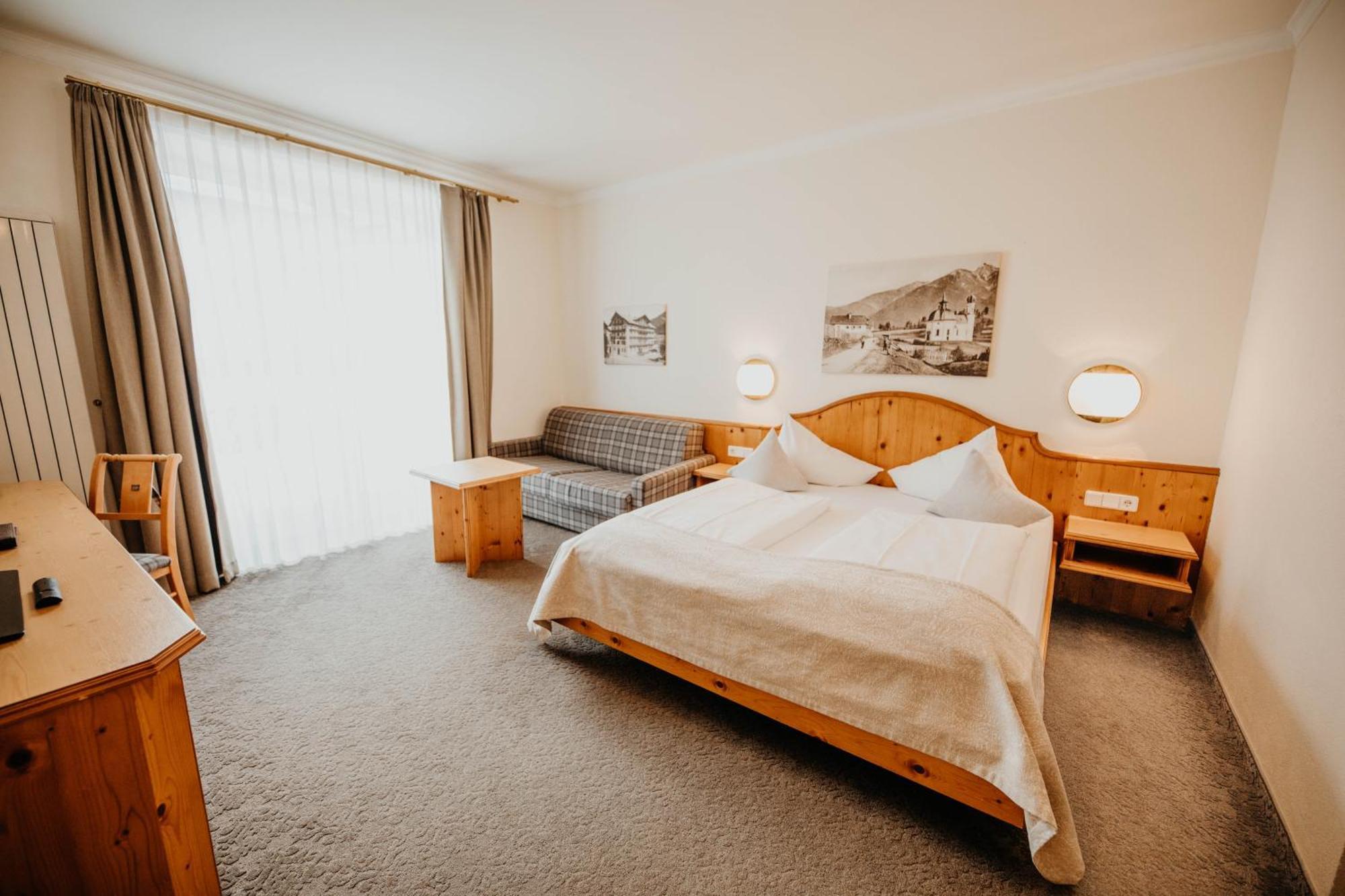 Post Seefeld - Wellnesshotel Tirol Seefeld in Tirol Habitación foto